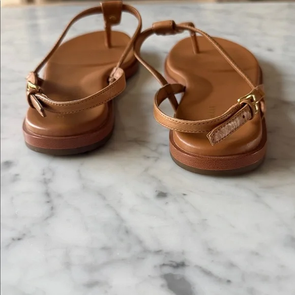 Cole Haan Flora thong sandals. Tan leather. No box size 7B - Picture 3 of 5